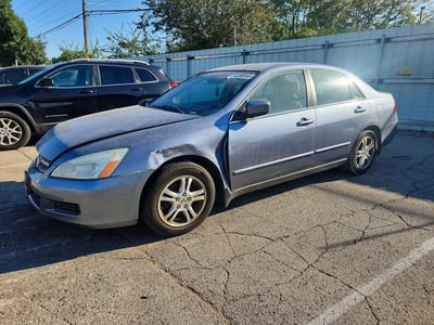 1HGCM56357A****** 2007 Honda Accord