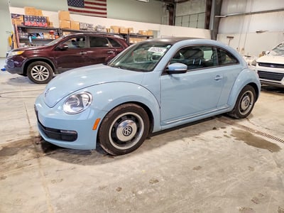 3VWJX7AT3CM****** 2012 Volkswagen Beetle