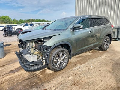 5TDBZRFH0KS****** 2019 Toyota Highlander