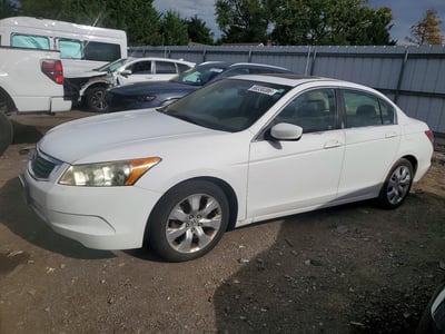 1HGCP26718A****** 2008 Honda Accord
