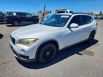 WBAVM1C59EV****** 2014 BMW X1