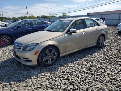 WDDGF8BB7BR****** 2011 Mercedes-Benz C-Class