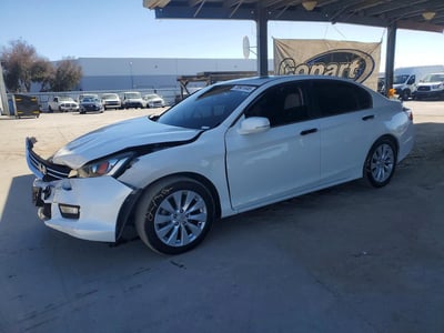 1HGCR2F77FA****** 2015 Honda Accord