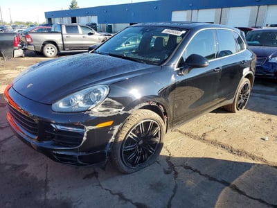 WP1AA2A29GL****** 2016 Porsche Cayenne