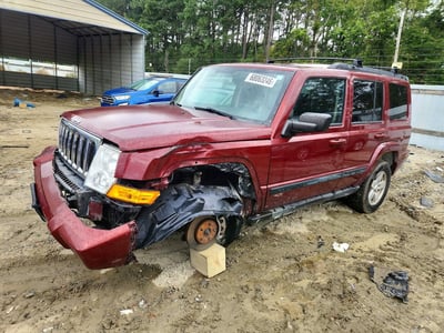 1J8HG48KX8C****** 2008 Jeep Commander