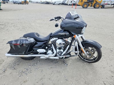 1HD1KBM15FB****** 2015 Harley-Davidson FLHX