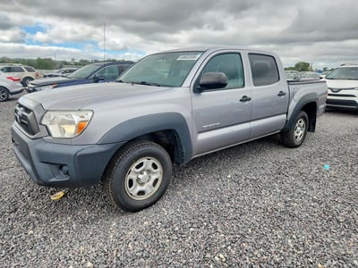 5TFJX4CN4FX****** 2015 Toyota Tacoma