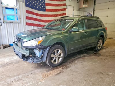 4S4BRBLCXE3****** 2014 Subaru Outback