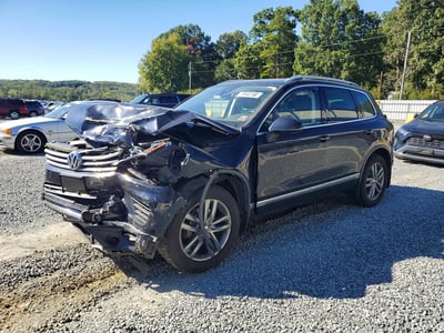 WVGEP9BP7GD****** 2016 Volkswagen Touareg