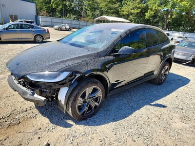 7SAXCDE52TF****** 2026 Tesla Model X
