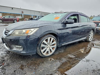 1HGCR2F78FA****** 2015 Honda Accord