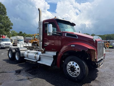 1XKZDP9X6LJ****** 2020 Kenworth T880