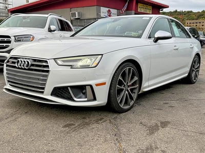 WAUB4AF40KA****** 2019 Audi S4