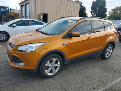 1FMCU0GX2GU****** 2016 Ford Escape