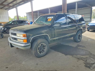 1GNEK13RXVJ****** 1997 Chevrolet Tahoe