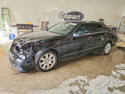 WDDHF8JB1CA****** 2012 Mercedes-Benz E-Class
