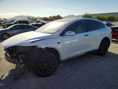 5YJXCBE24KF****** 2019 Tesla Model X