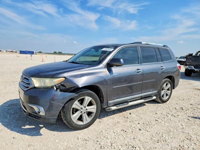 5TDYK3EH9DS****** 2013 Toyota Highlander