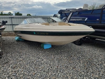 GLA2109***** 2000 Glastron Unknown