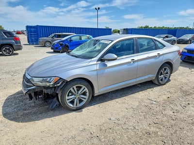 3VWEM7BUXRM****** 2024 Volkswagen Jetta
