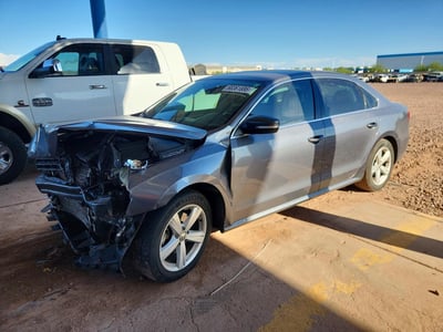1VWBT7A34EC****** 2014 Volkswagen Passat