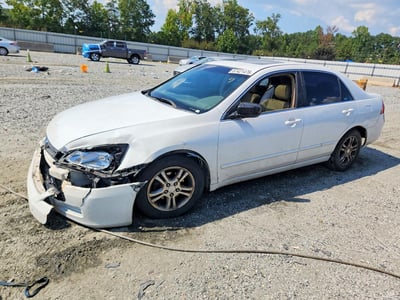 1HGCM56827A****** 2007 Honda Accord