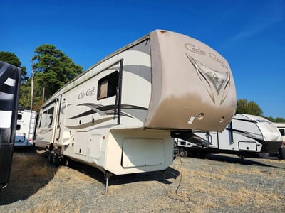 4X4FCRP29GS****** 2016 Forest River Cedar Creek