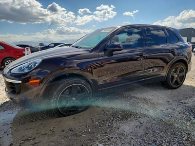 WP1AA2A23JK****** 2018 Porsche Cayenne