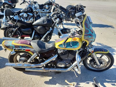 1HFSC1809XA****** 1999 Honda VT1100 (Shadow Spirit 1100)