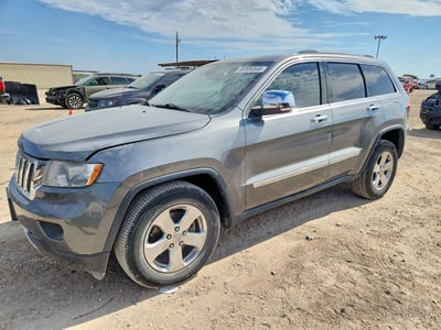 1C4RJEBT3DC****** 2013 Jeep Grand Cherokee