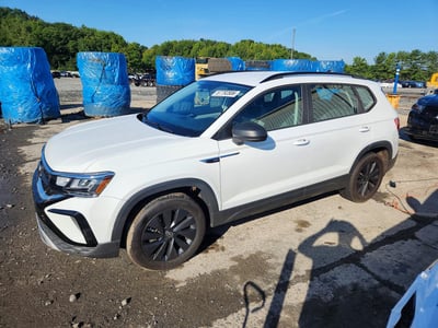 3VVAX7B29NM****** 2022 Volkswagen Taos