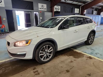 YV4612HK1F1****** 2015 Volvo V60