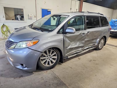 5TDDK3DC5GS****** 2016 Toyota Sienna