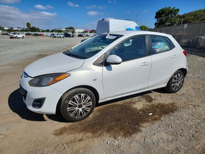 JM1DE1KZ4D0****** 2013 Mazda 2
