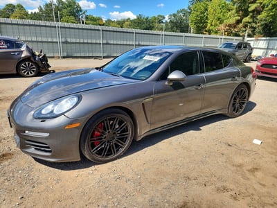2015 Porsche Panamera