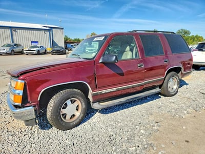 1GNEC13R3XJ****** 1999 Chevrolet Tahoe
