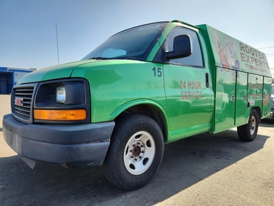 1GDHG31C981****** 2008 GMC Savana
