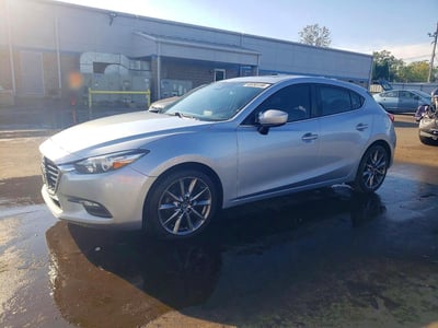 3MZBN1L33JM****** 2018 Mazda 3