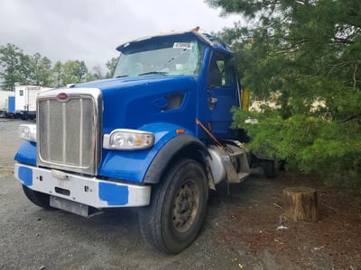 1NPCXKEX0ND****** 2022 Peterbilt 567