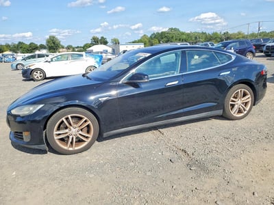 5YJSA1S15EF****** 2014 Tesla Model S