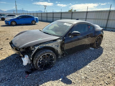 JF1ZNBE10R9****** 2024 Toyota GR86