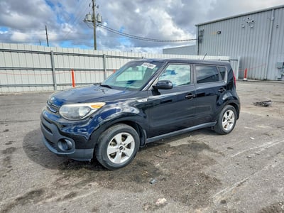 KNDJN2A29J7****** 2018 Kia Soul
