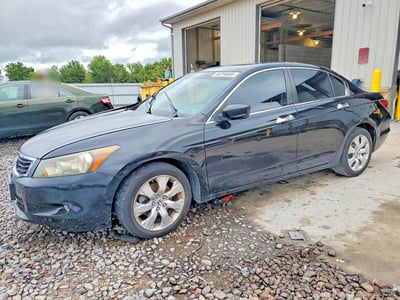 1HGCP36848A****** 2008 Honda Accord