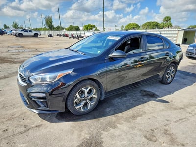 3KPF24AD8ME****** 2021 Kia Forte