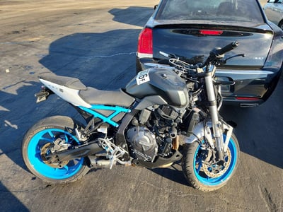 JS1EM11B6P7****** 2023 Suzuki Gsx800