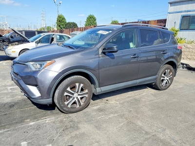 JTMZFREV1HJ****** 2017 Toyota RAV4