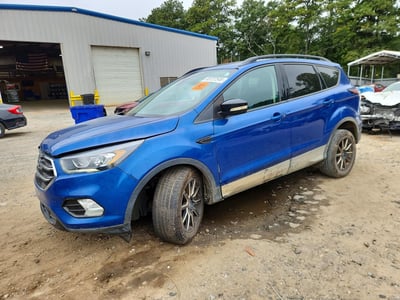 1FMCU9JD2HU****** 2017 Ford Escape