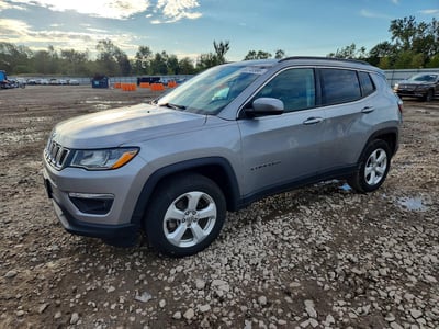 3C4NJCBB3JT****** 2018 Jeep Compass