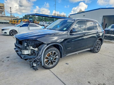5UXKR0C57J0****** 2018 BMW X5