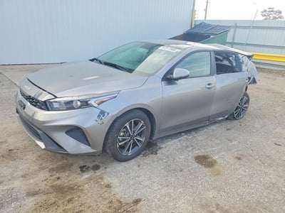 3KPF24AD2RE****** 2024 Kia Forte